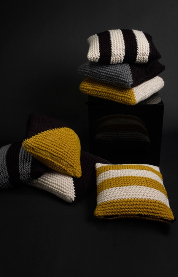 Kissen Bodenkissen-Textilwaren gestreift gestrickt Ideen aus Wolle-Produkte