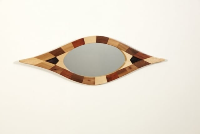 Möbelideen-design wandspiegel-Rahmen lackiertes Holz-Latten