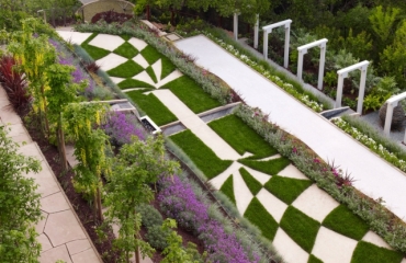 Grabgestaltung Ideen für jede Jahreszeit und Feiertage