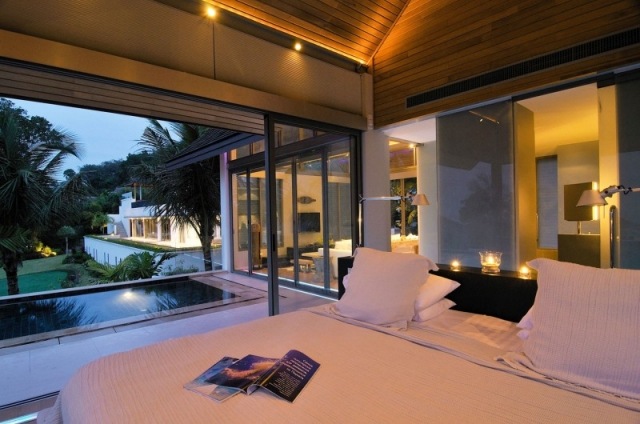 Villa Thailand-Außenschwimmbecken Räumlichkeiten einrichten