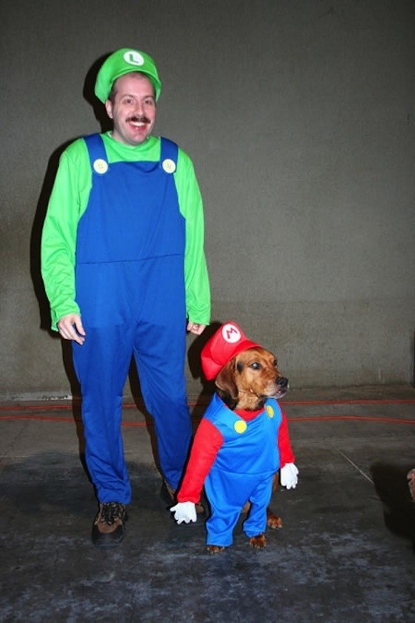 Mann und Dachshund-fasching kostüme Paare-Ideen Super-Mario