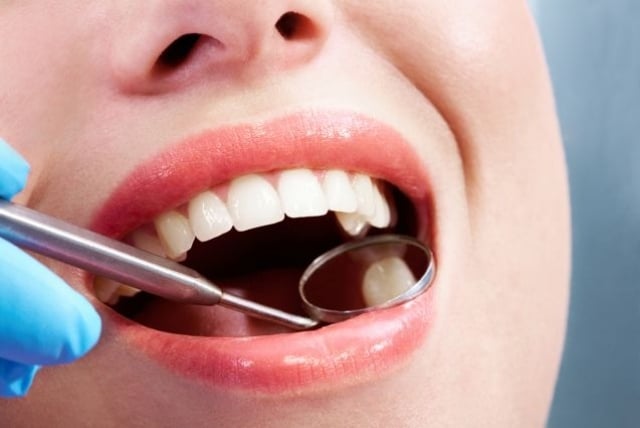 pflege Zahn-Karies Hygiene-gesunden Zahnschmelz