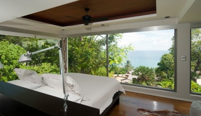 Raumhohe Verglasung-Schlafzimmer panorama exotische-Villa Phuket