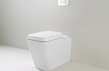 Sanitärbereich Möbel Deisgn Toilette schlichte puristische Form