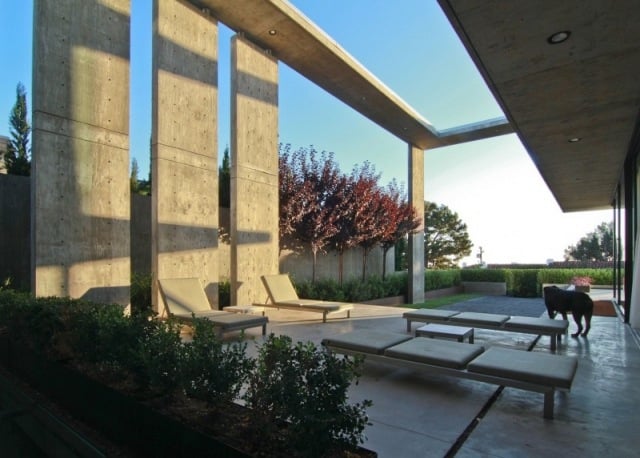 Sonnenliegen Beton-Terrasse moderne Patioideen ausstattung-gestaltung