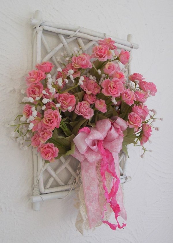Valentinstag Dekoideen schleifen Blumenstrauß-pink schlafzimmer-wand