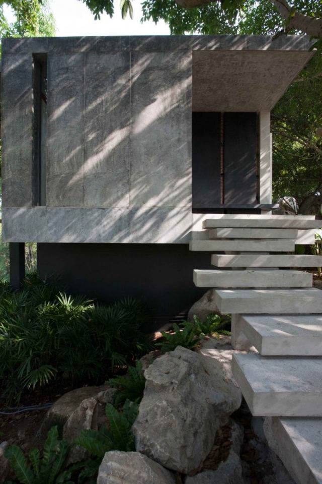 betontreppe improvisiert schwebend design-Haus am hügel gebaut