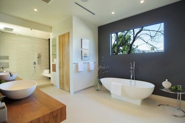 badezimmer-ideen groß akzentwand badewanne oval moderne einrichtung