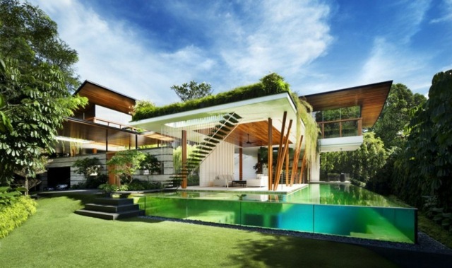 Villa mit Pool Rasen moderne minimalistische Architektur