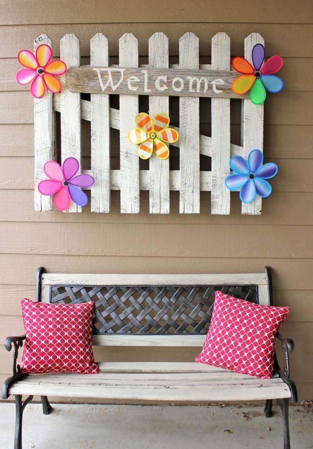 ideen-frühling deko-Veranda verzieren Blumen-basteln bank kissen-pink