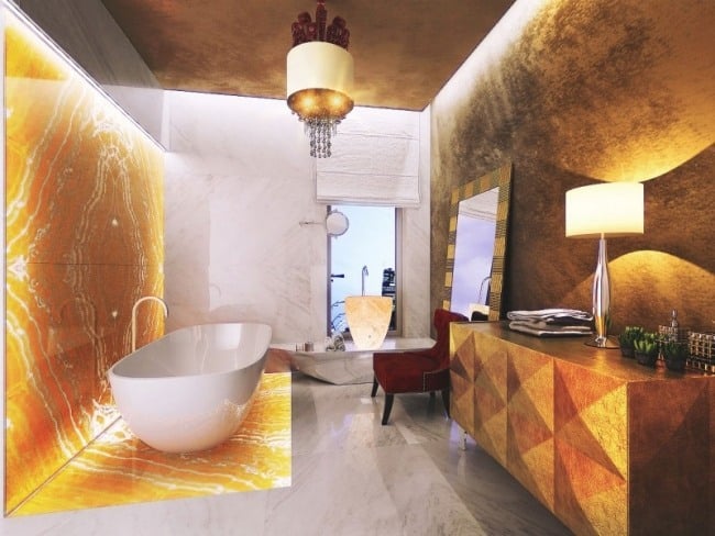 luxus badezimmer ideen marmor fliesen goldener glanz beleuchtung kommode