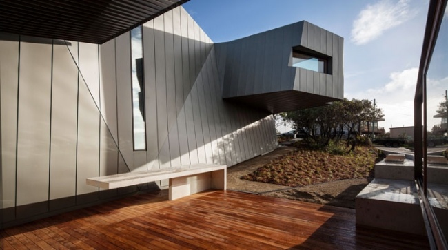 modernes strandhaus fassade zinnplatten John Wardle Architects