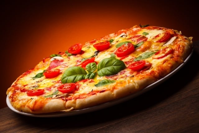 traditionelle Pizza Margherita Fotografie ideen für leckeres Rezept