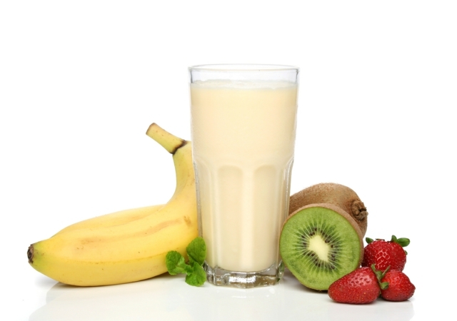 Bananen Getränke Shake zubereiten am Bauch abnehmen lecker gesund