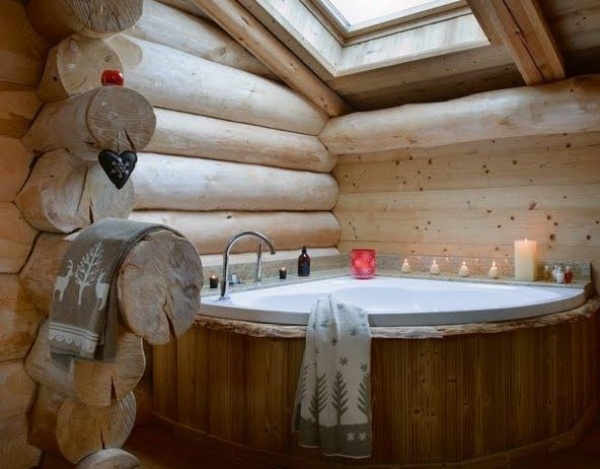 Eckbadewanne Holzdielen-verkleidet rustikal badideen