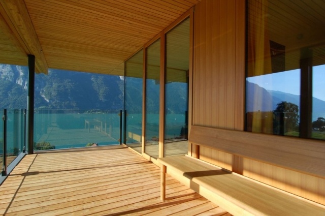 helles Holz Balkon Boden-wand verkleidung ideen modern warm