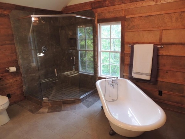 Holz Wand verkleidung-Badezimmer freistehende badewanne-begehbare-Dusche
