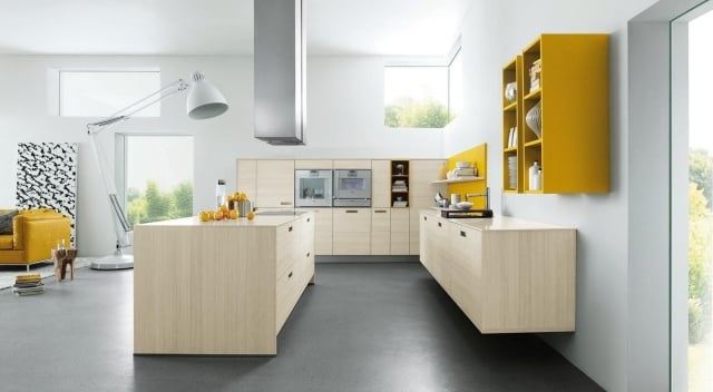 NX120 küche next125 holzfurnier hell gelbe regale kochinsel