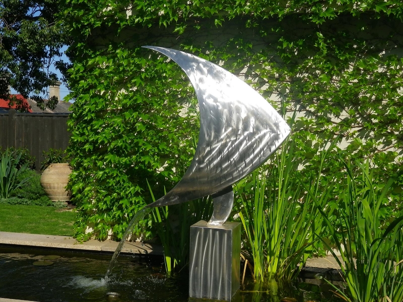 Wasserspiele im Garten