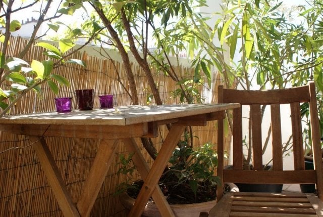 Bambus als Balkon-Sichtschutz bambusmatten natürliche materialien idee