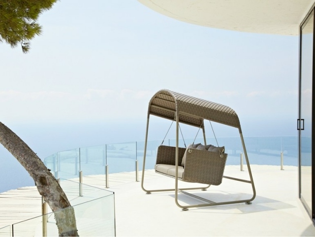 designer hollywoodschaukeln terrasse polyrattan CAVE Cane line