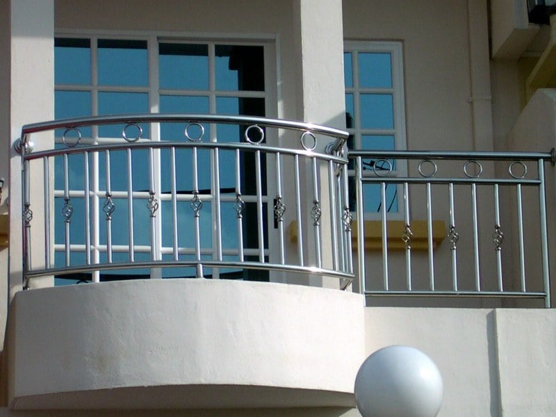 geländer für terrasse stahl idee silber modern balkon gestaltung