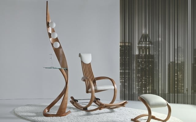 moderne Design-Möbel aus Holz stehlampe schaukelstuhl hocker