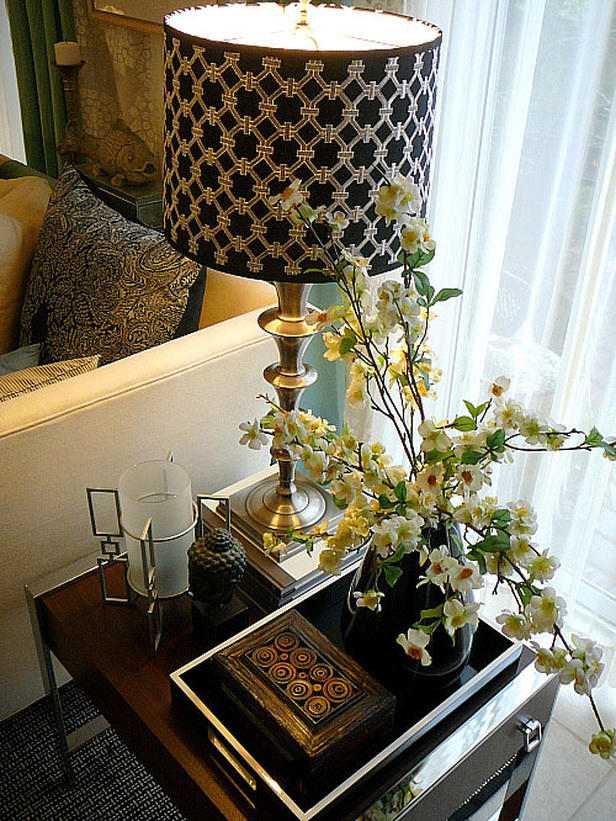 osterdeko haus wohnzimmer kirschenzweige vase fruehling