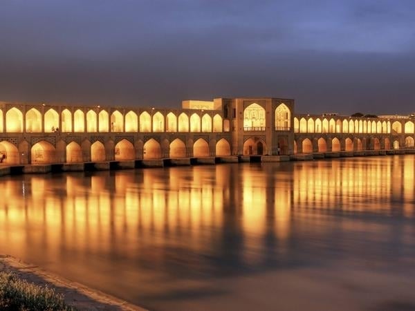 die schönsten Brücke-der welt Nachtbeleuchtung Khaju-Iran