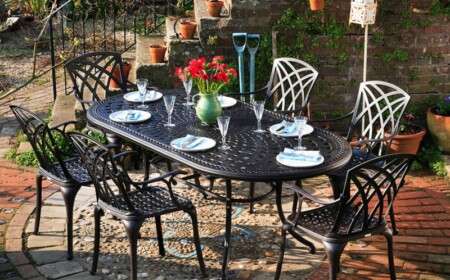 terrasse und garten gestalten esstisch moebel metall romantisch treppe mediterran