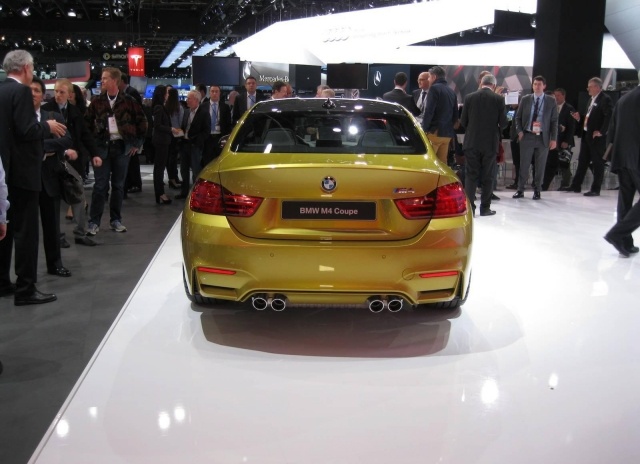 BMW M3 2014 und M4 hinten2