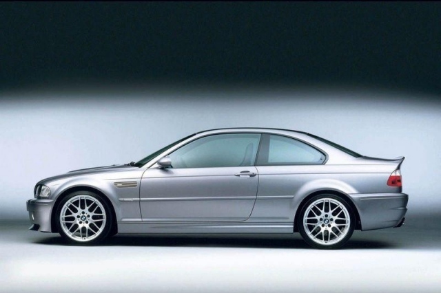 BMW CSL 2004 linke seite