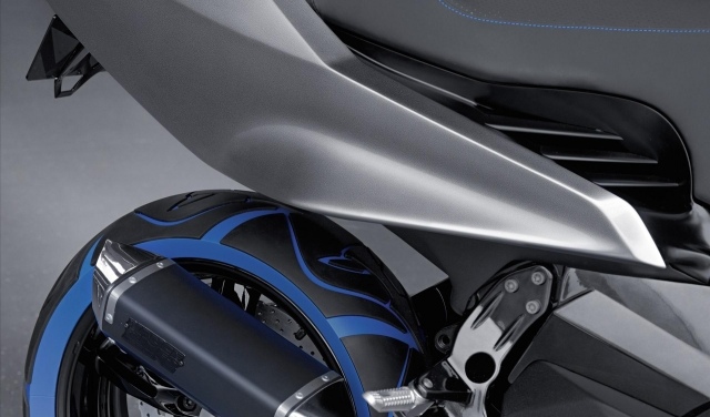BMW Roller Concept C hinten2