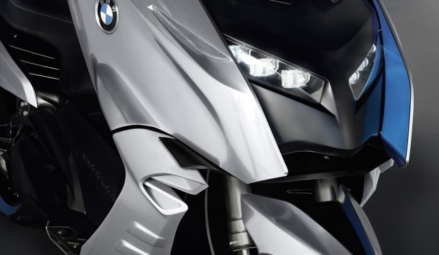 BMW Roller Concept C vorn1