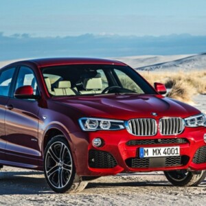 BMW X4 2014 Wüste rote Farbe vorne Felgen Reifen Auto