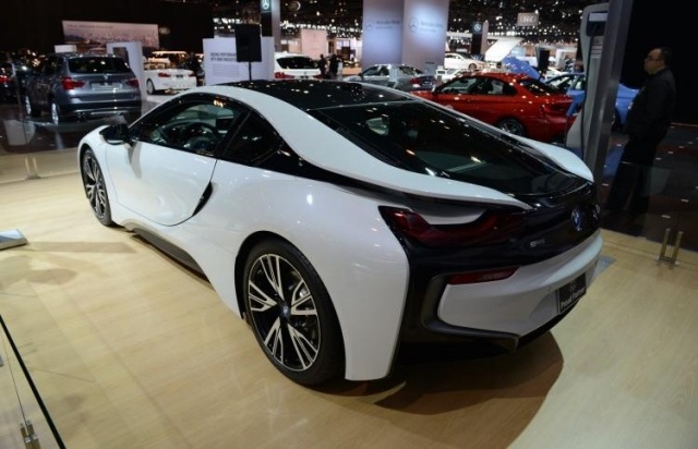 BMW i8 linke seite neu modell