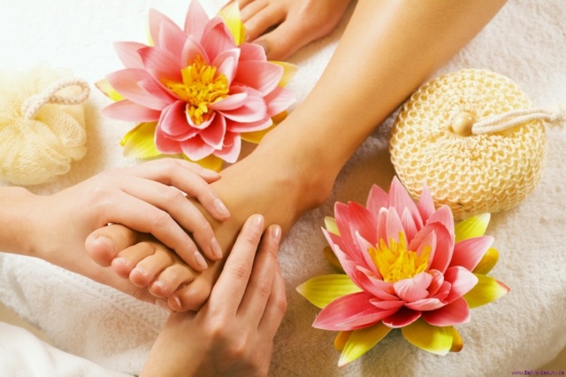Blumen Schwangerschaft Massage Nagel Design