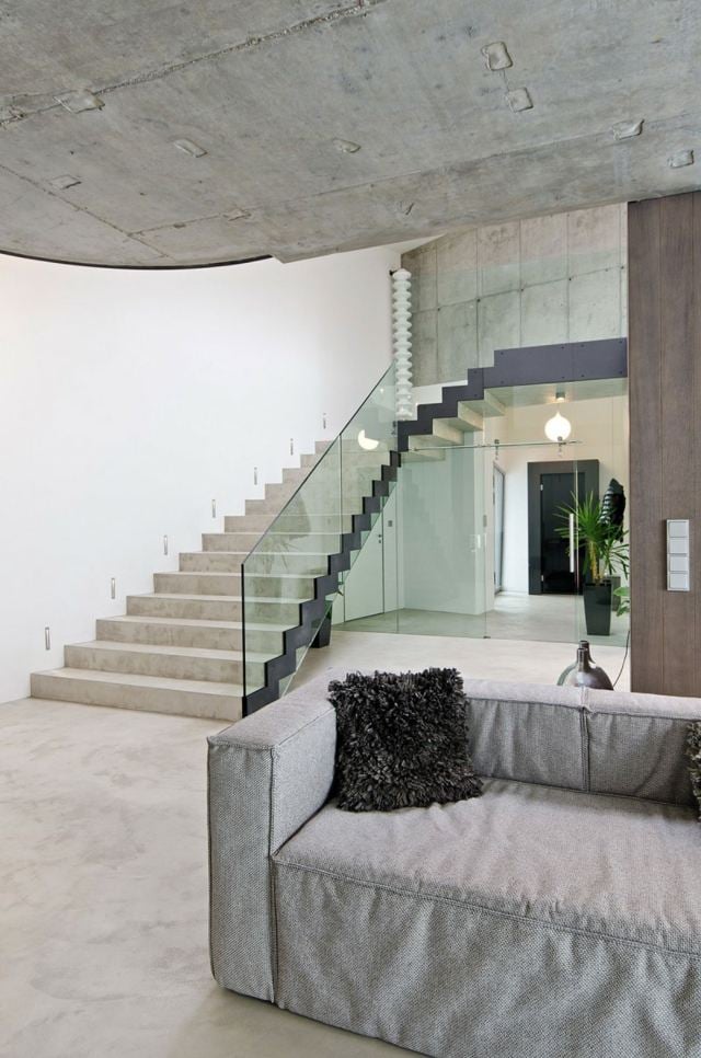 Treppe Glas Geländer moderne minimalistische Innenarchitektur