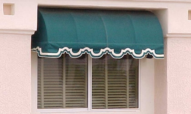 Fenster Fassadenmarkise Sonnenschutz Stoffe Eigenschaften UV Beständig