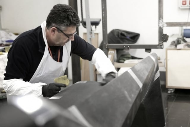 Pierre Gimbergues design sofa karbon lavastein Peugeot Design Lab