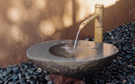 brunnen Gartendesign-Wasseranlagen im japanischen garten