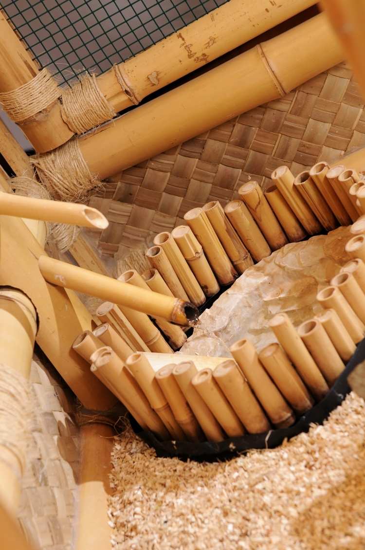 brunnen-bambus-selber-bauen-garten-outdoor-indoor-fliessendes-wasser