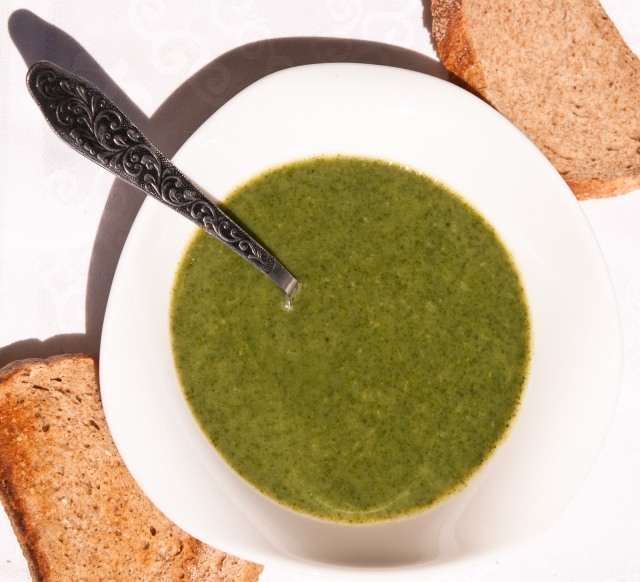 cremesuppe spinat-vitaminös Essen-Tipps gesunde-diät kochen ernägrung