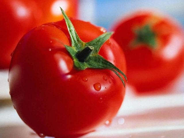 gesund tomate lecker gewaschen positive wirkung vitamine