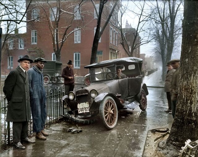 kolorierte historische fotografien Autounfall Washington DC 1921