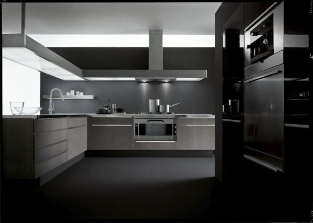 küche design holzfurnier edelstahl schwarz LUCE Giancarlo Vegni