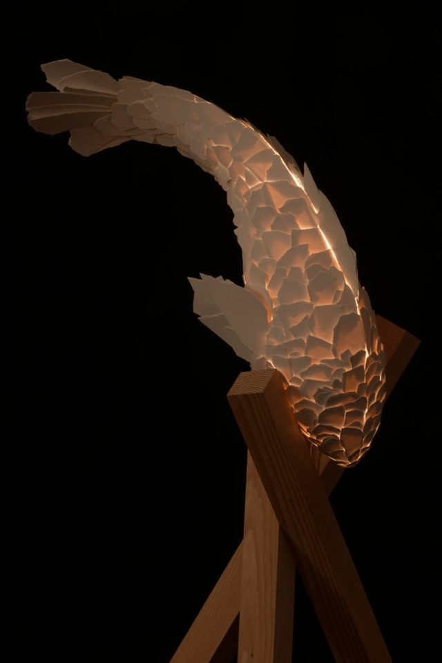 Tischlampe Skulptur Wohnaccessoires Kunststoff hergestellt