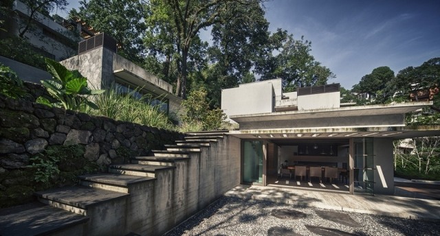 modernes ferienhaus mexiko beton holz terrasse