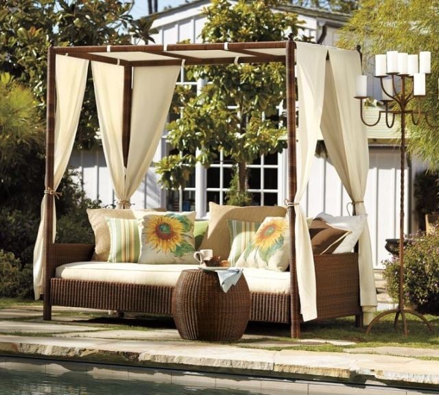 outdoor lounge möbel deko kissen sonnenblumen