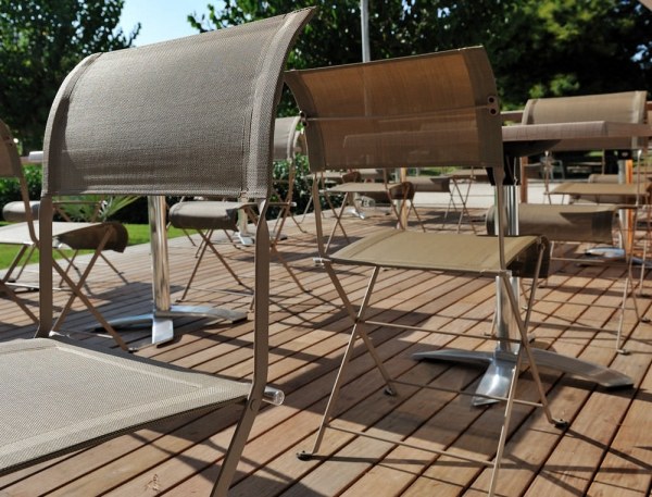 praktische klappstühle für garten balkon terrasse-modell beige fermob 